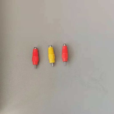 Automatic 180 degree nipple drinkers