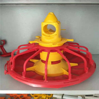 Black Yellow Poultry Feeders 2L Feed Pans For Chickens