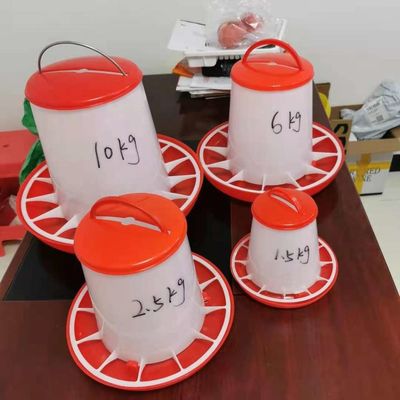 New design newest automatic feeding tray plastic chicken feeder poultry feeders