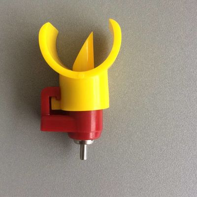 Automatic Poultry Equipment Ball Value 360 Degree Plastic Nipple Drinker WItha ABSPP Clip For Drinking System