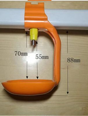 Poultry automatic drinking integral hanging cup