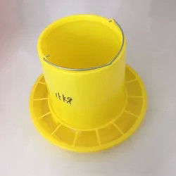 10kg Chicken Feeder Automatic Chicken Feeding System Yellow Red
