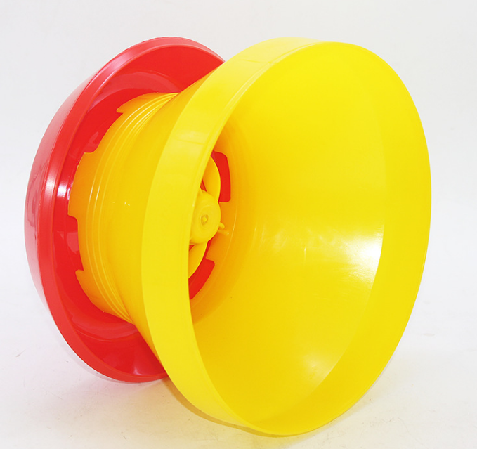 White PP Poultry Feeder And Drinker Automatic Chicken Drinkers And Feeders 2